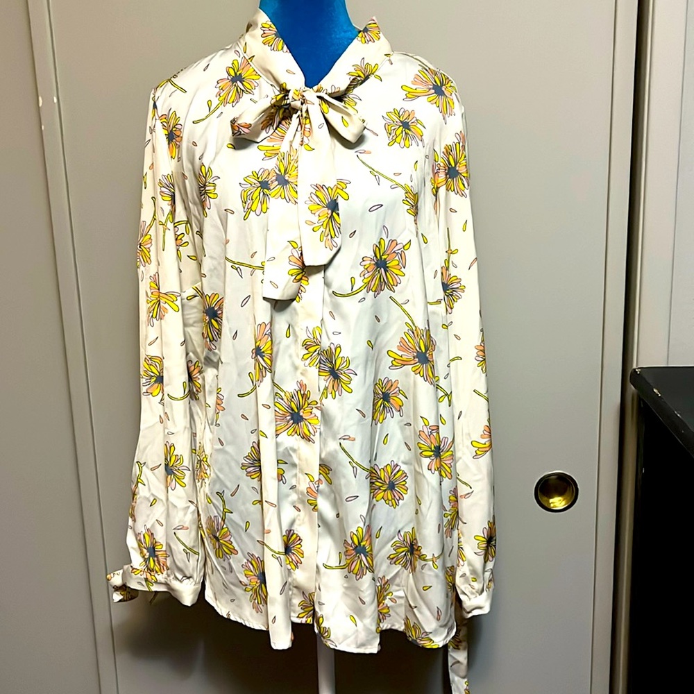Floral blouse